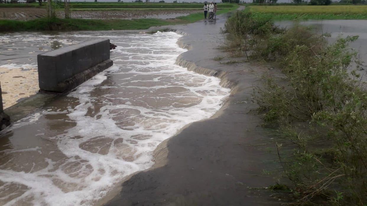 Nala broken, hundreds of acres of crops submerged