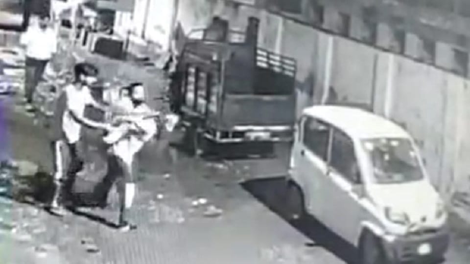 shoe Factory Worker Killed For Not Giving Money For Liquor In Agra