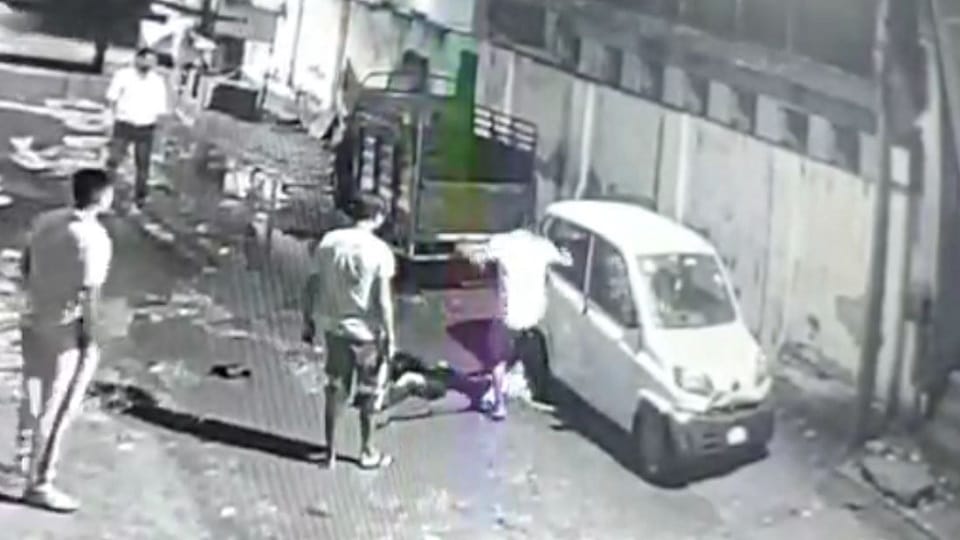 shoe Factory Worker Killed For Not Giving Money For Liquor In Agra