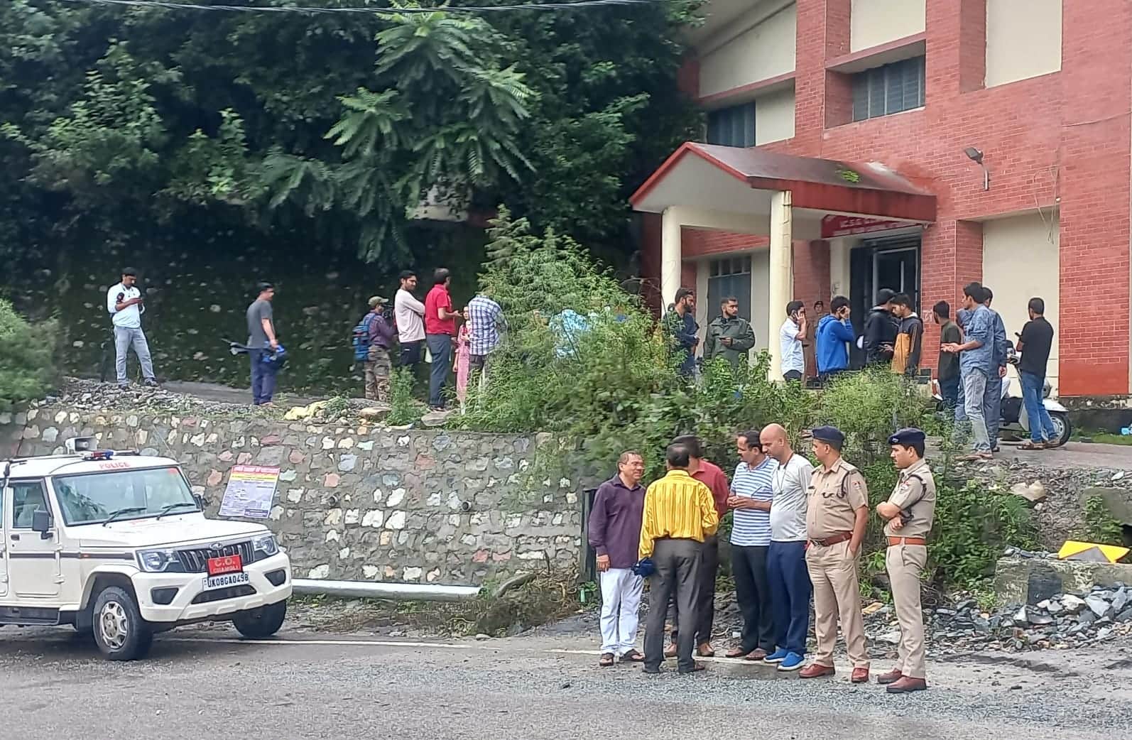 Ankita Murder Case: Parents put question on post mortem report and stop funeral