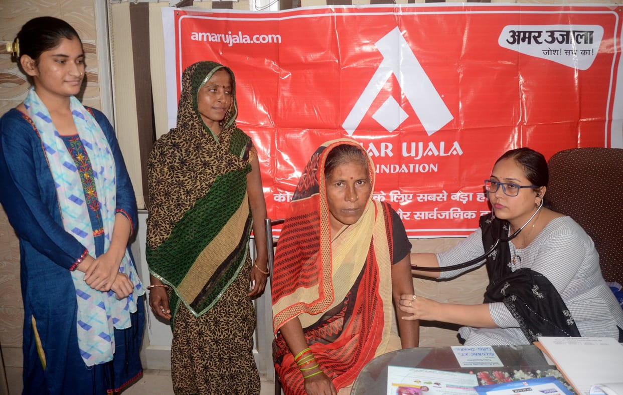 Aligarh: Health checked in free health camp