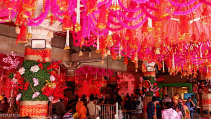 Huge enthusiasm in temples for Navratri: Get tickets from temple app, no need to wait for darshan
