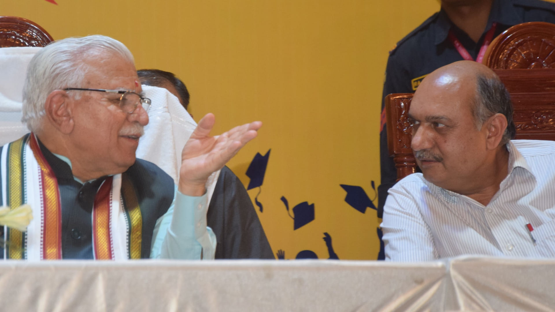 Amar Ujala Medhavi Chhatra Samman: CM Manohar Lal felicitate meritorious students of HBSE
