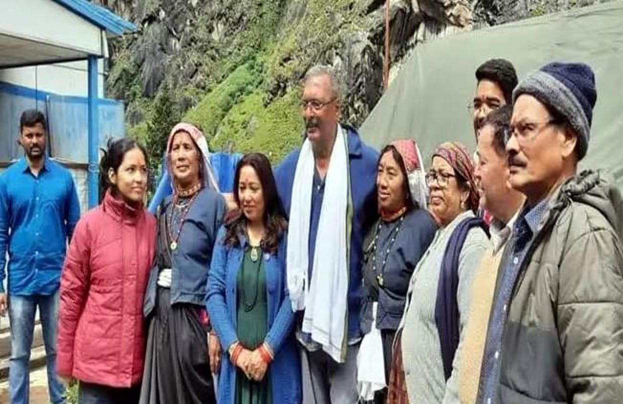 Nana Patekar reached Joshimath film shooting in Niti valley of China border area Uttarakhand news in hindi
