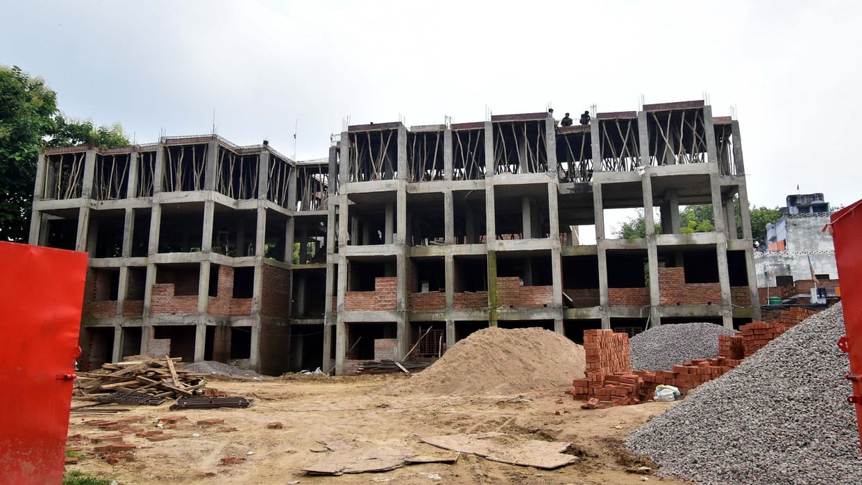 In December, the poor can get the key to housing construction is going on fast