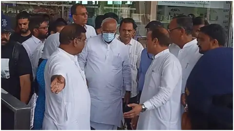 Rajasthan CM Candidate Congress Legislature Party Meeting Ashok Gehlot