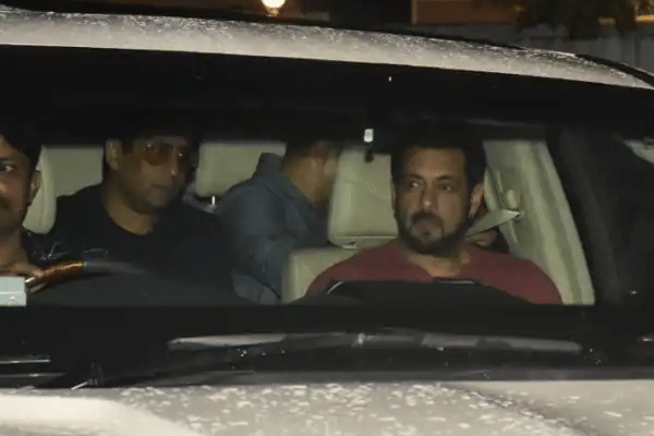 Chunky Panday Birthday Party: Anil Kapoor Salman Aryan Khan and Other Bollywood Celebs Join See Photos