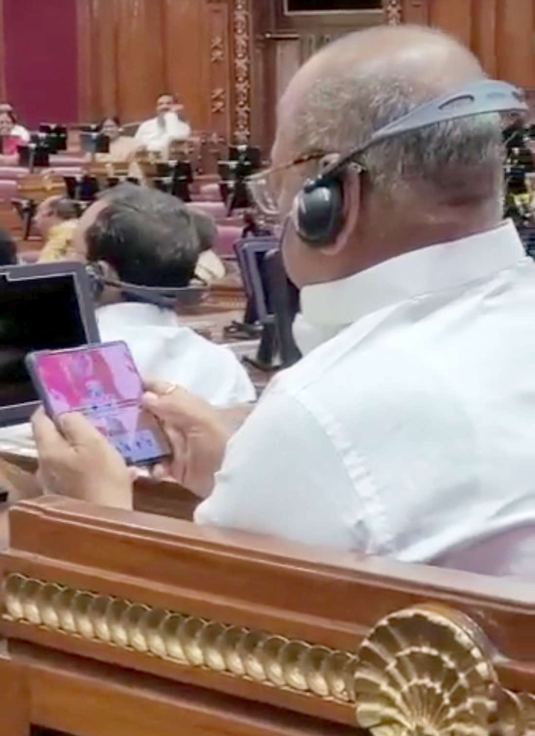Mahoba: Video of Sadar MLA playing game on mobile in house goes viral