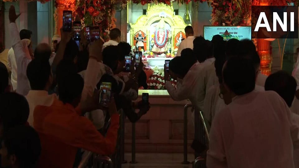 Delhi News :sharadiya navratri from today, temples Specially decorated