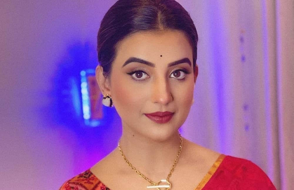 akshara singh mms leak bhojpuri actress told the truth via instagram live video says Karm Apko hi leke dubega