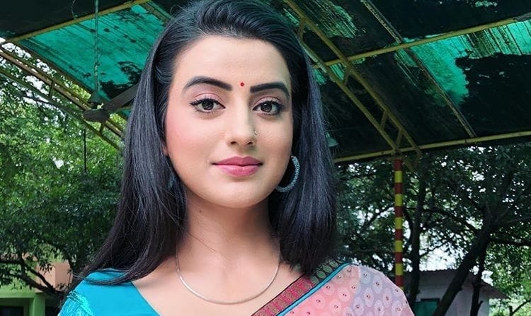 Bhojpuri Actress Akshara Singh wishes fans on Navratri first day, see video here