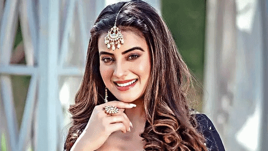 Bhojpuri Actress Akshara Singh wishes fans on Navratri first day, see video here