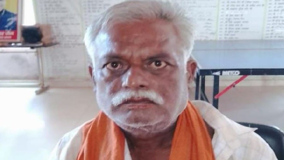 family members left the elderly in the old age home after After the Pitru Paksha in Agra