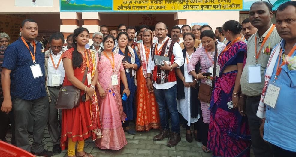 Hardoi, 43 Pradhans of Assam visited the villages of UP