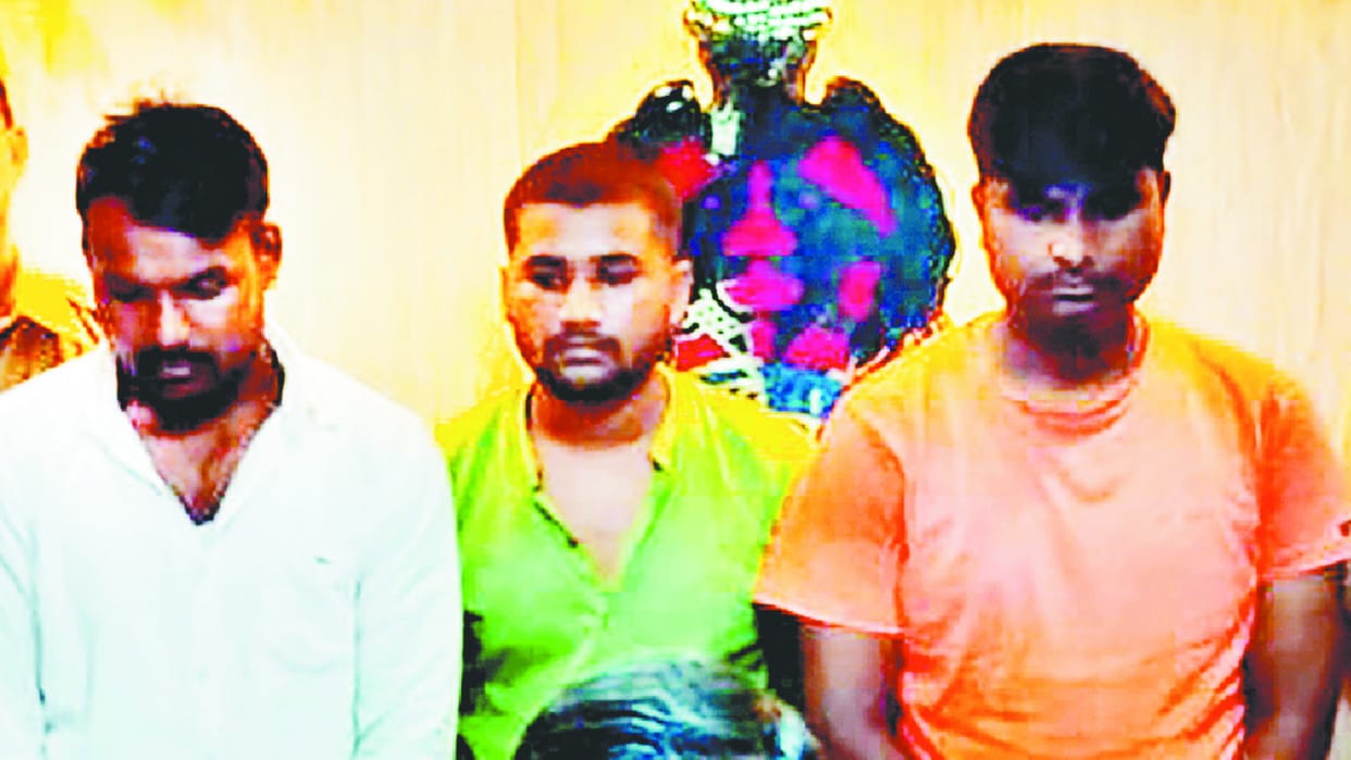 Three arrested including brother-in-law for demanding extortion from doctor