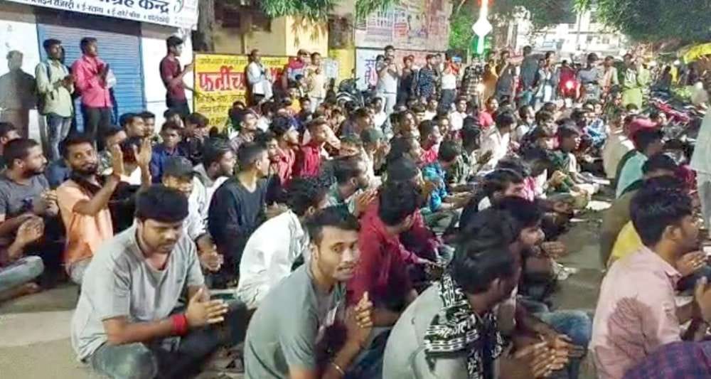 Mahoba: Hindu organizations recited Hanuman Chalisa for the purification of the administration