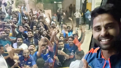 India, South Africa teams reach Thiruvananthapuram for T20 match; India vs South Africa T20 Series