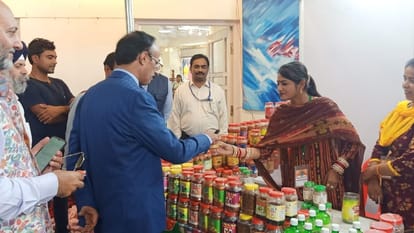 NABARD hosting Crafts Art Mela in jammu Kala Kendra till October 2