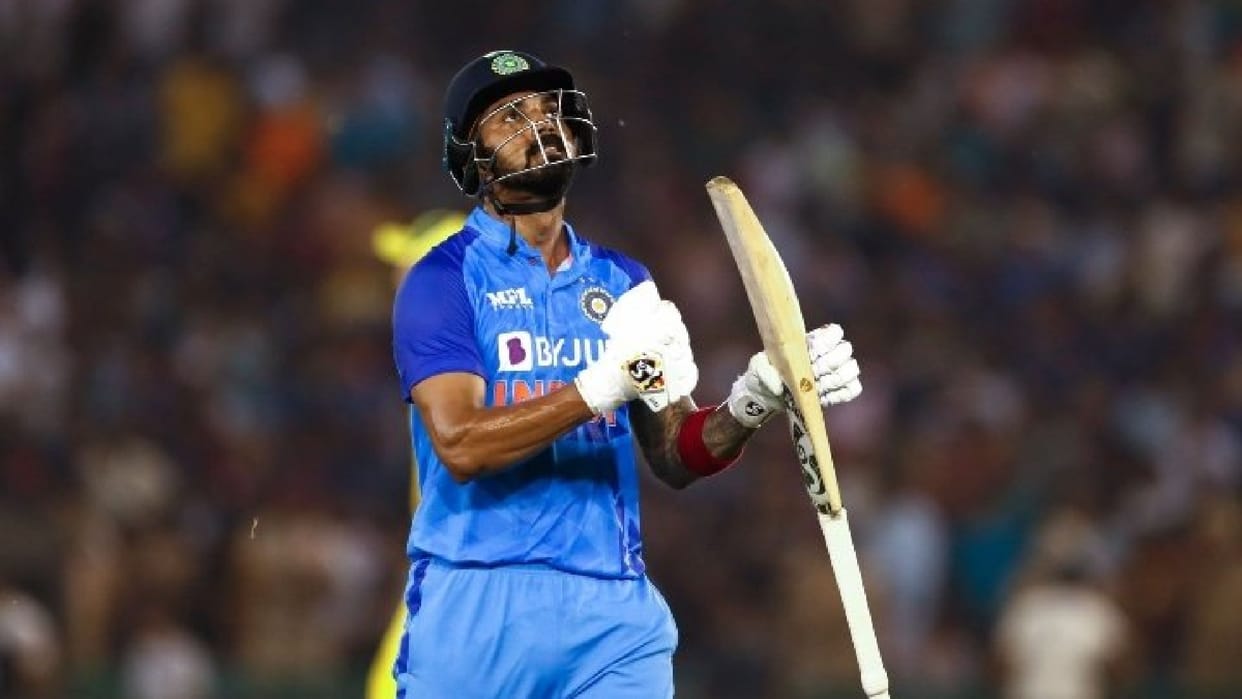 KL Rahul in team india instead of flop show in big matches Prithvi Shaw and Shubman not getting chance