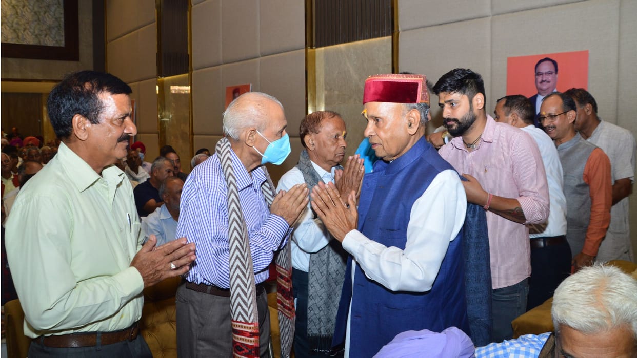 former cm prem kumar dhumal statement on pension to employees