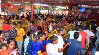 queue for the darshan of Goddess Lalita Devi and Maa Kalyani
