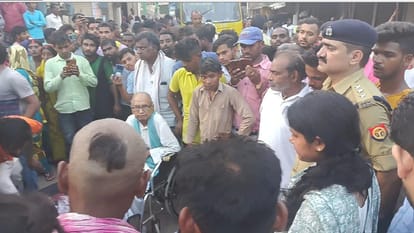 Two artisans engaged in Puja pandal died due to electrocution