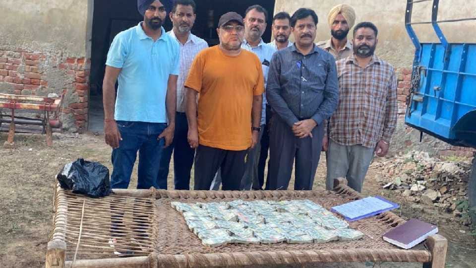 30 lakh rupees received from in-laws of accused inspector of Narcotics Control Cell
