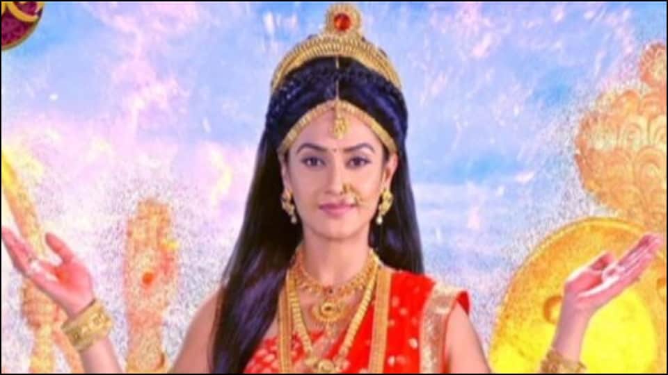 Shardiya Navratri 2022 Actresses Who Perform Devi Durga Role in Tv Shows Mouni Roy to Madirakshi Mundle