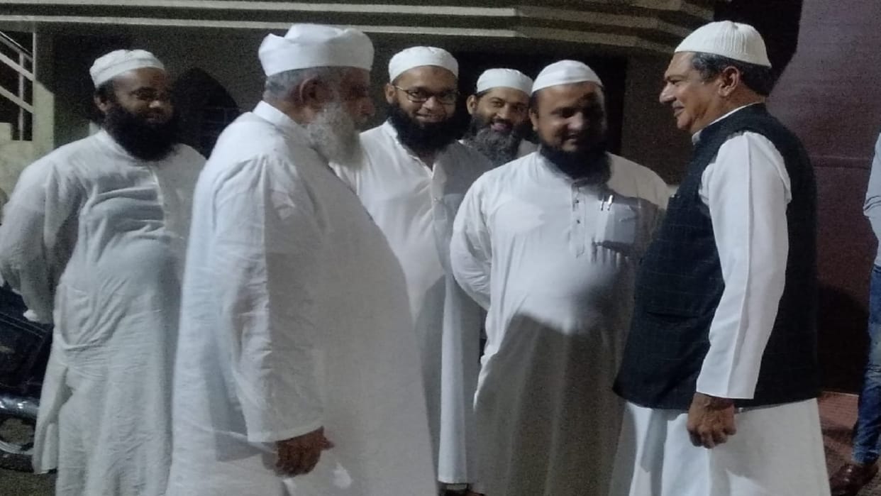 National Vice President of BJP Minority Morcha reached Darul Uloom