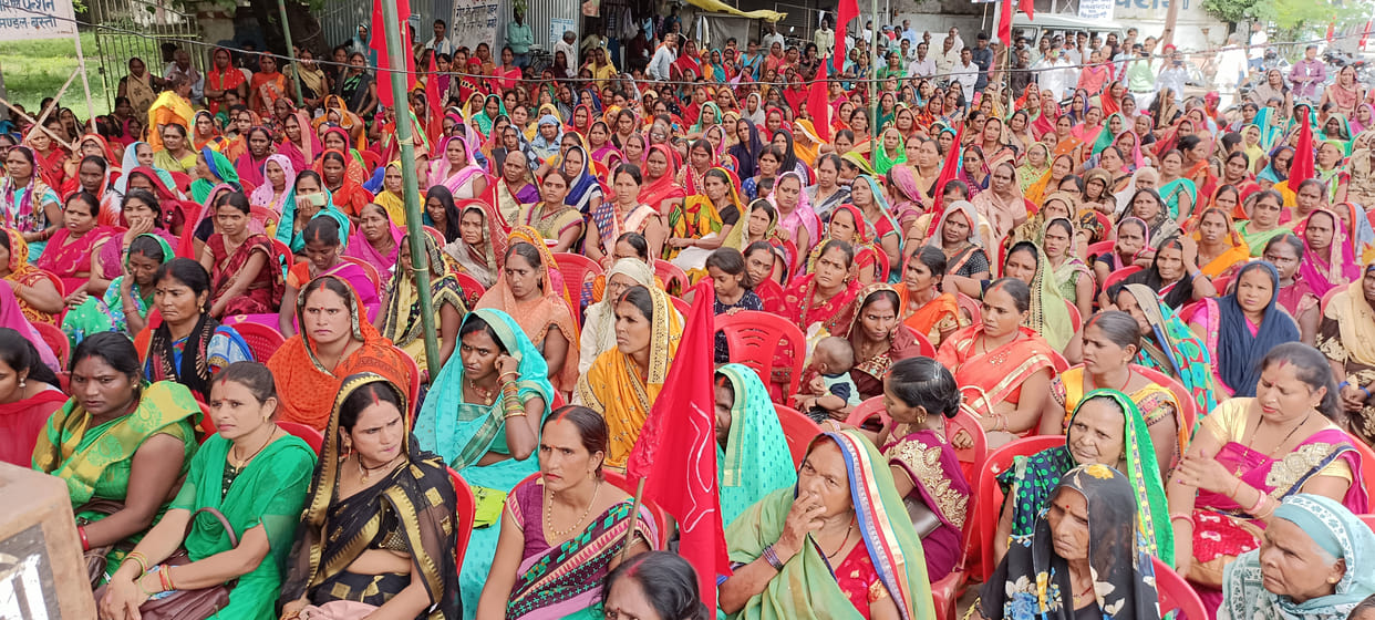 Cook to surround MPs, MLAs to demand minimum wage