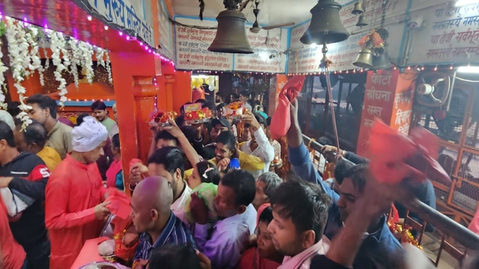 Shardiya Navratri 2022: Crowd of devotees in uttarakhand temples photos