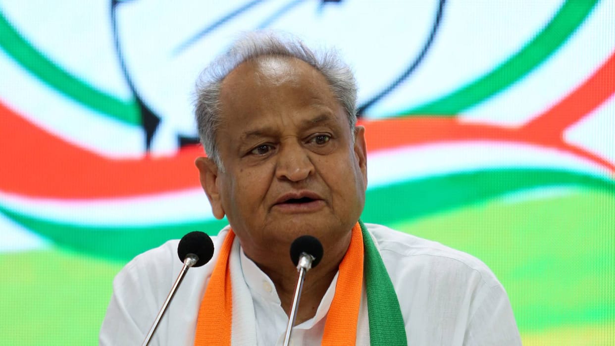 Gehlot government gave Diwali gift to more than 31 thousand temporary workers