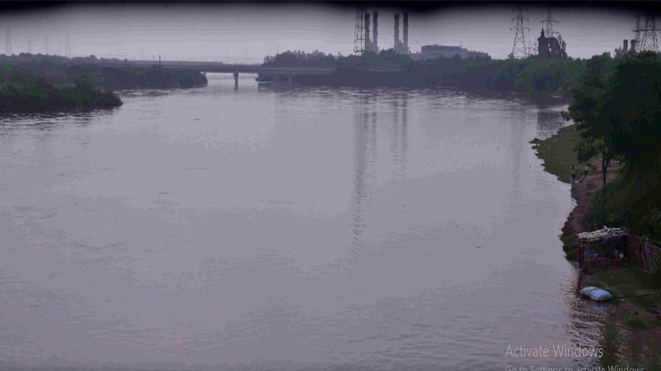 Yamuna water level will increase in two days water released from Hathnikund barrage highest ever in this monso