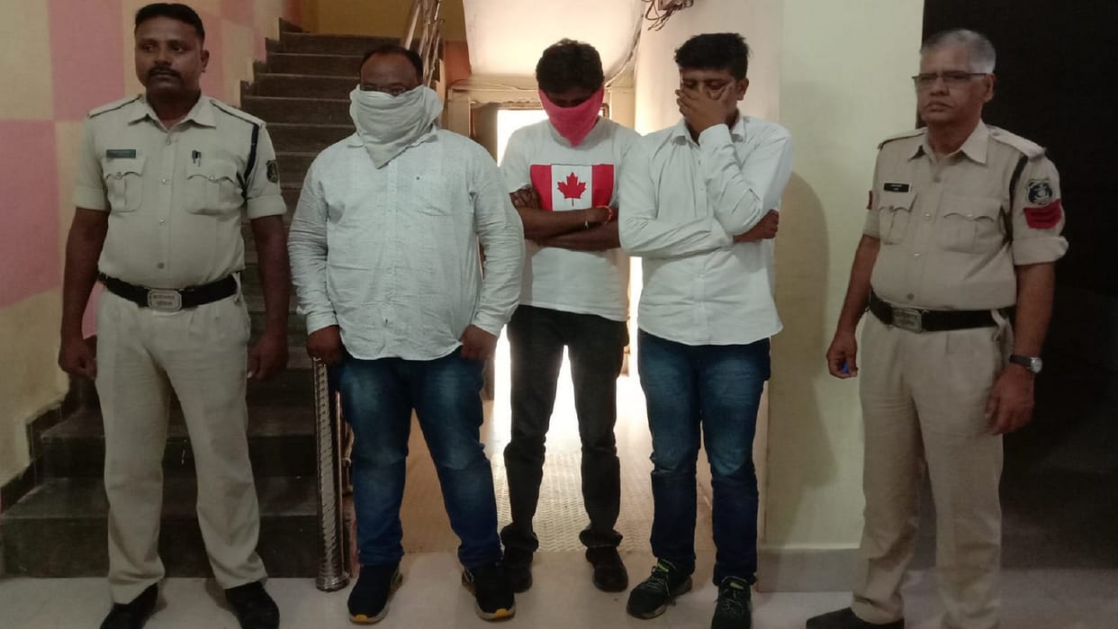 prostitution going on in hotel under guise of birthday party was caught in chhattisgarh korba