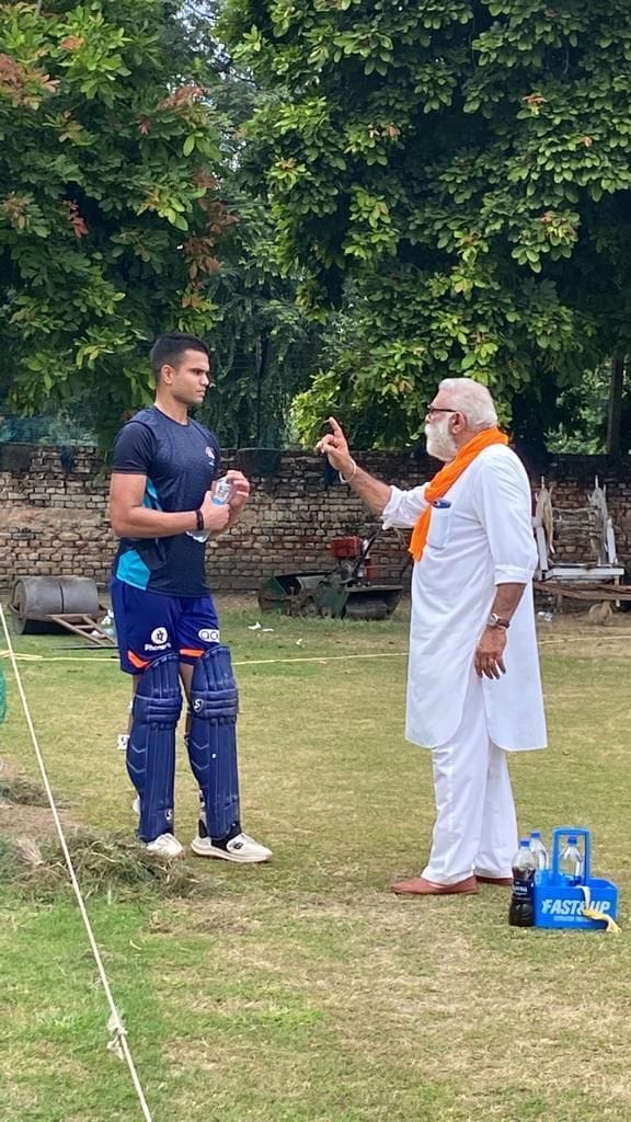 Yuvraj Singh father Yograj Singh started making Sachin Tendulkar son Arjun Tendulkar a successful cricketer