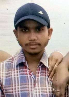 Hardoi, Laborer killed, mother and wife injured in bike collision