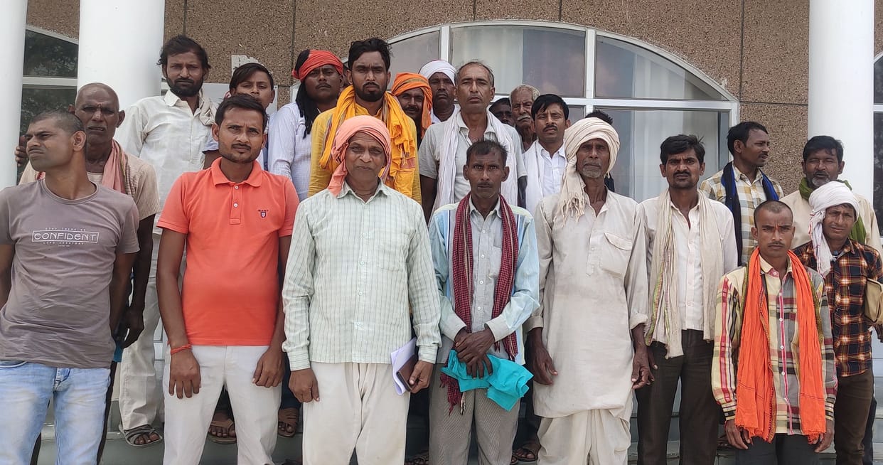 Chitrakoot: Villagers demonstrated against the problem of Anna cattle