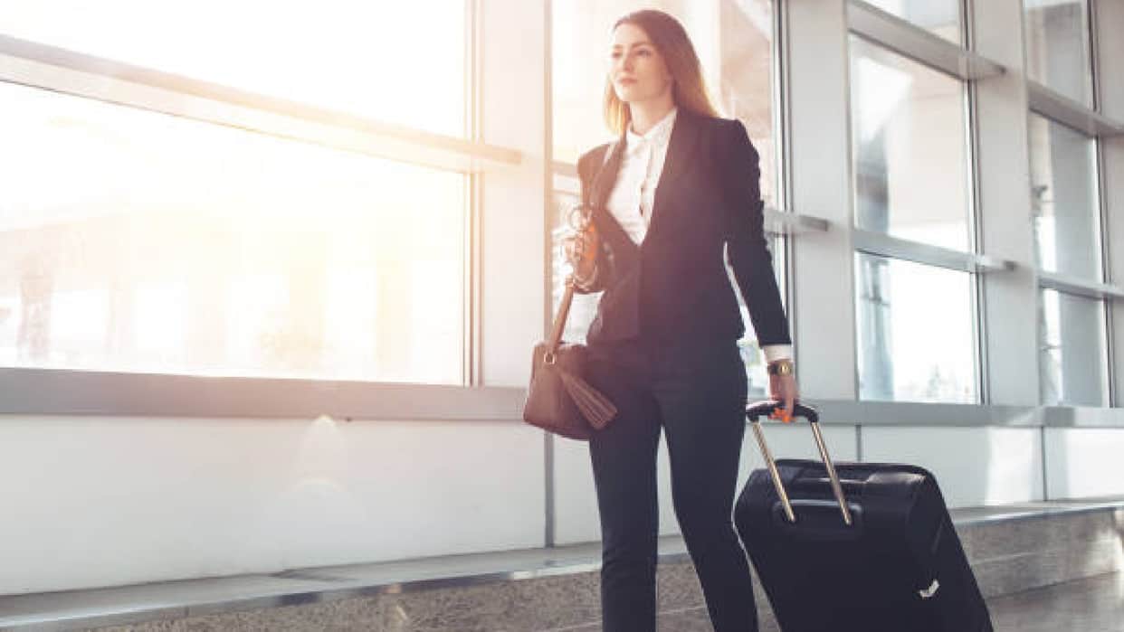 Interesting Facts: Have you ever wondered what flight attendants carry in their Tiny bags