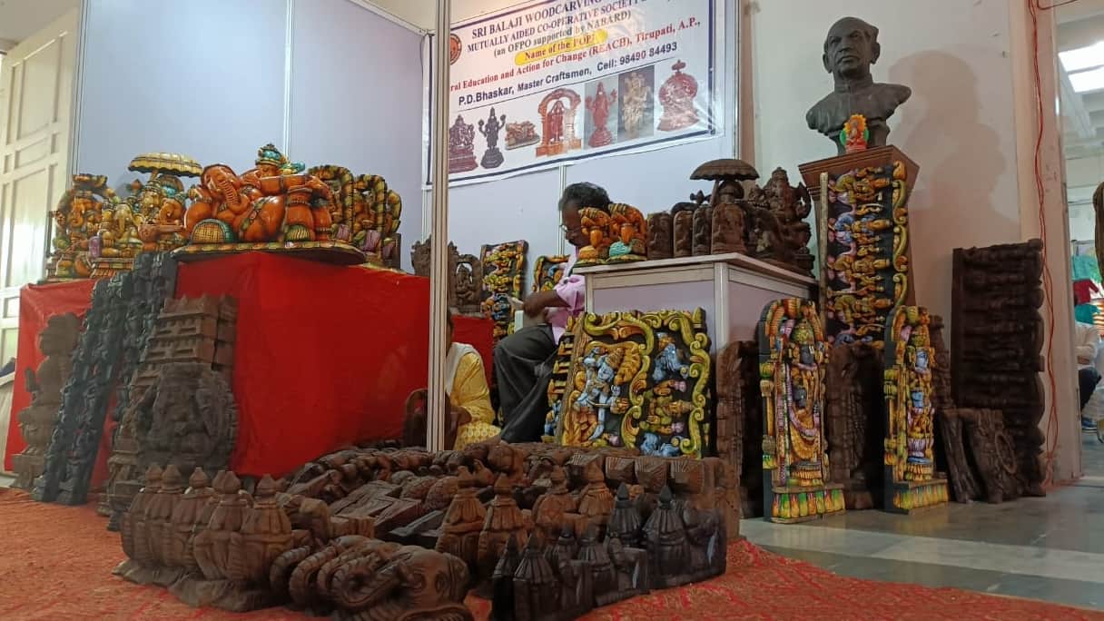 jammu Crafts Art Mela in jammu Kala Kendra organized by NABARD till October 2