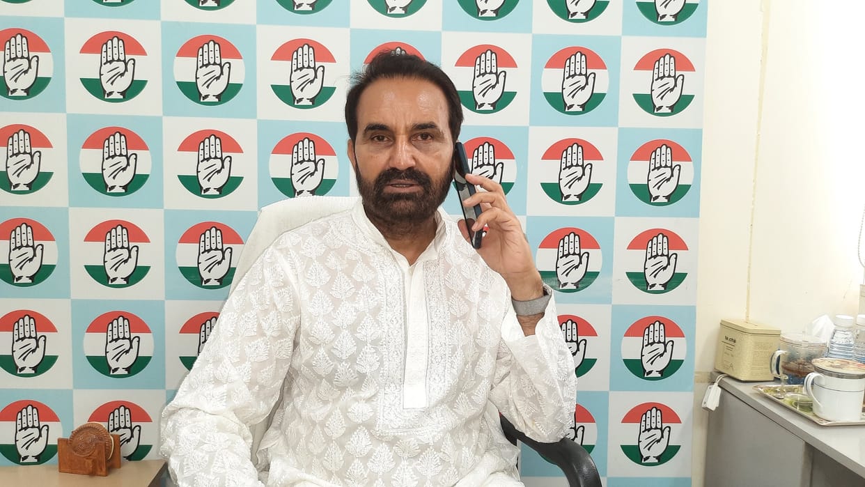 Gujarat Election 2022: congress MP Shakti Singh Gohil said, aap candidates deposits will be forfeited