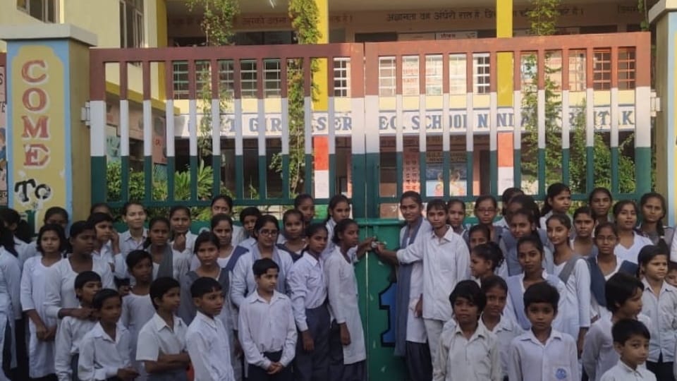 Girl Students of Haryana CM Manohar lal village Nindana locked school