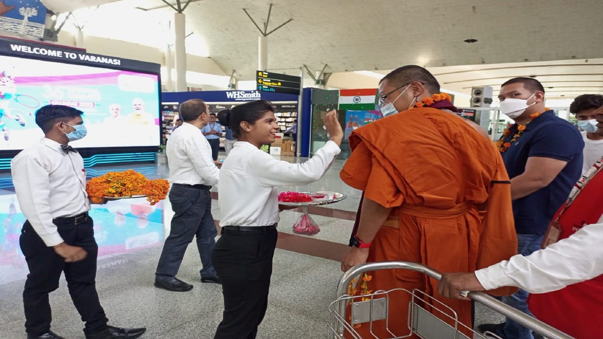 World Tourism Day Spectacular view at Varanasi airport tourists were welcomed by wearing garlands