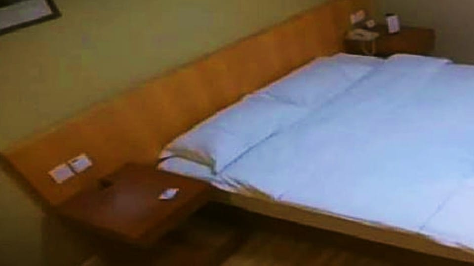 pretext of temple brutality with girl in hotel room
