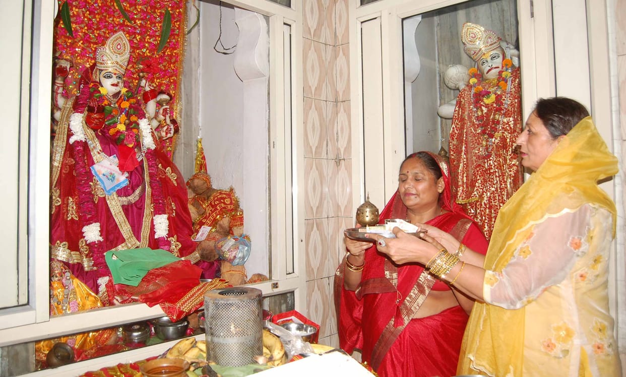 Temple resonated with mother's cheers, worship of Mother Brahmacharini will be done today