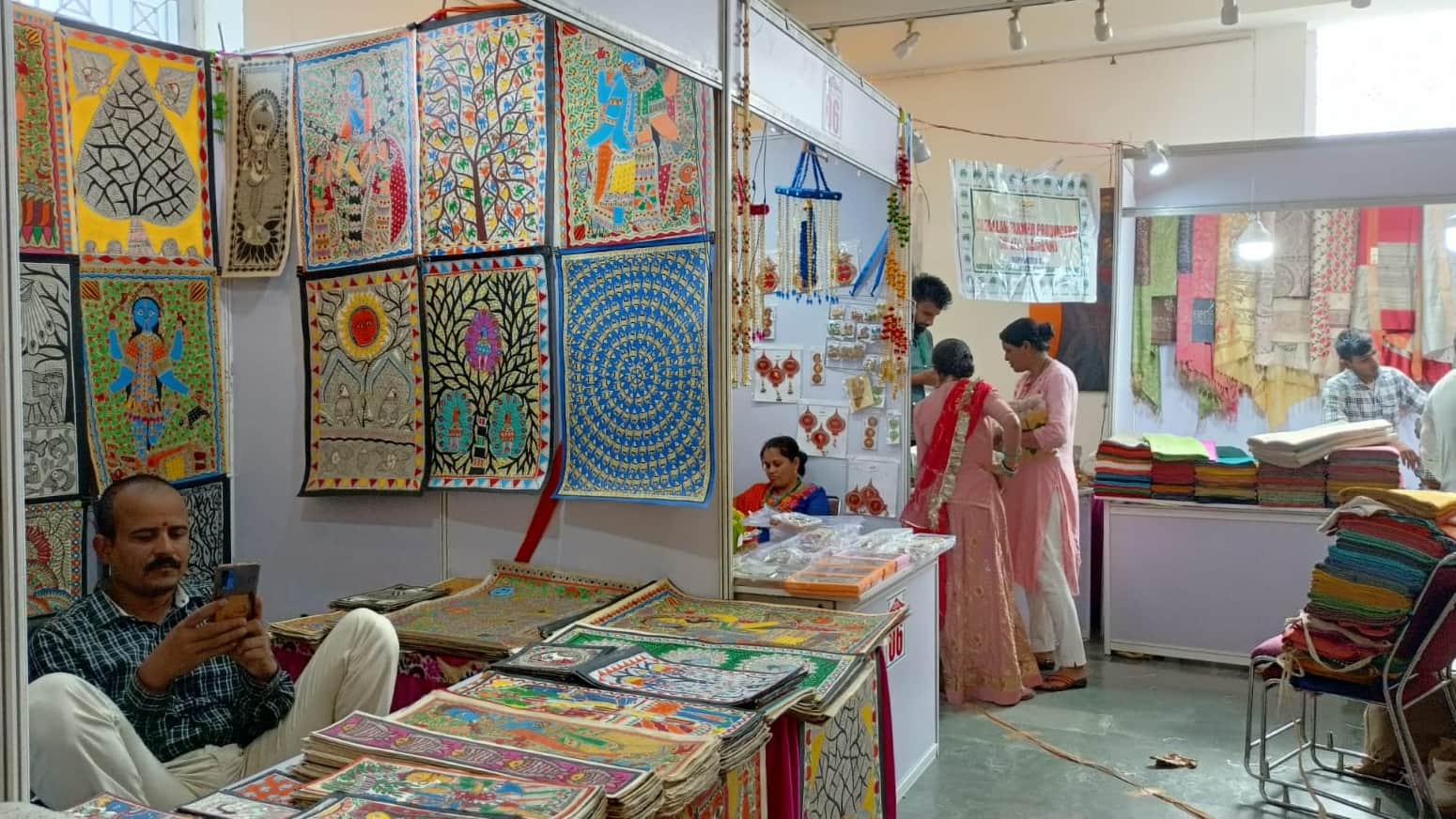 jammu Crafts Art Mela in jammu Kala Kendra organized by NABARD till October 2