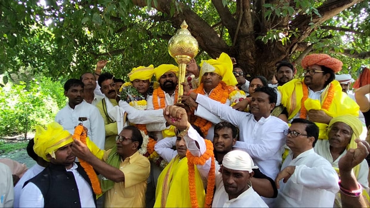 OP Rajbhars right hand mahendra rajbhar formed Suheldev Swabhiman Party with hundreds of workers