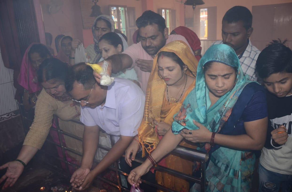 Navratri: Worship of Mother Shailputri on the first day