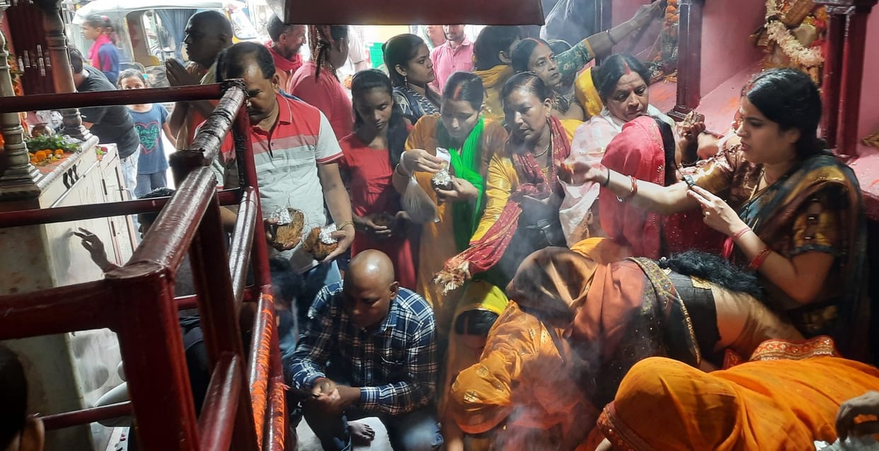 Worship of Maa Shailputri with the installation of Kalash