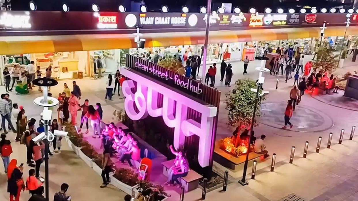 World Tourism Day 2022 Indore's taste attracting tourists, tourism increased by 136% in five months