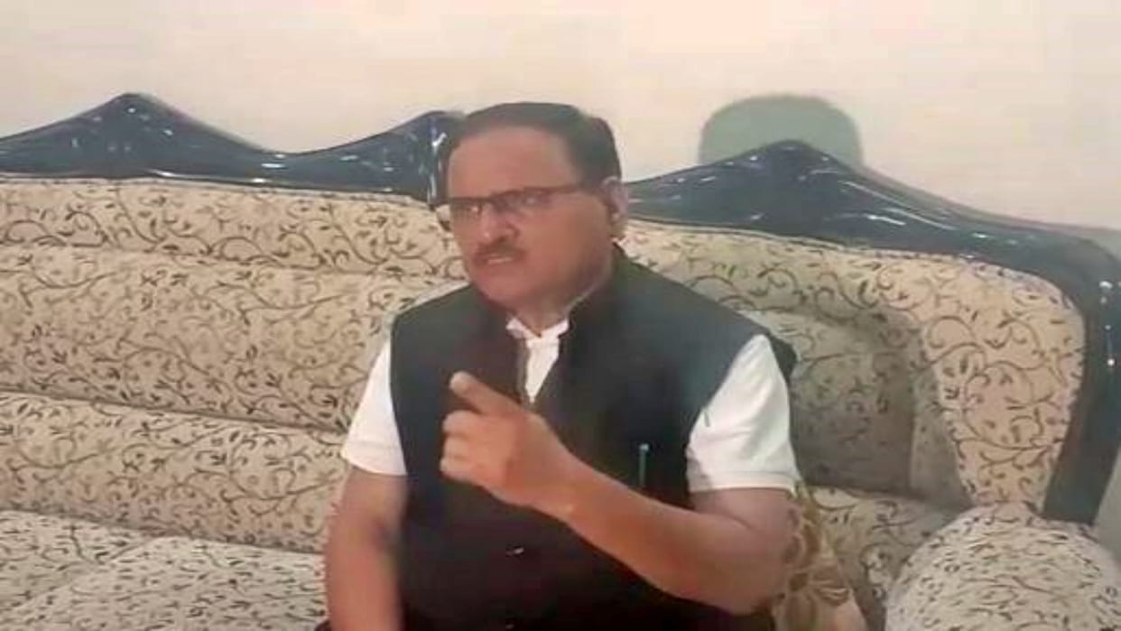 Mahesh Joshi says Was asked to call a meeting of the legislature party